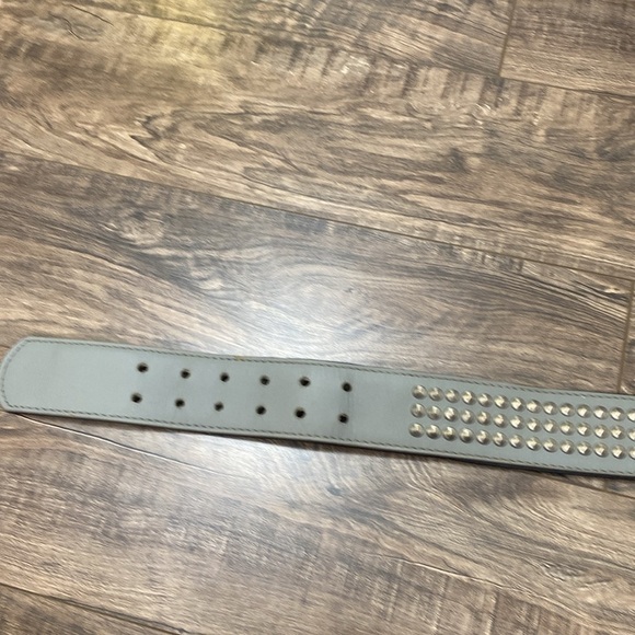 Bond & Co. Studded leather collar for big dogs xxl Gray with silver buckle - Picture 4 of 7